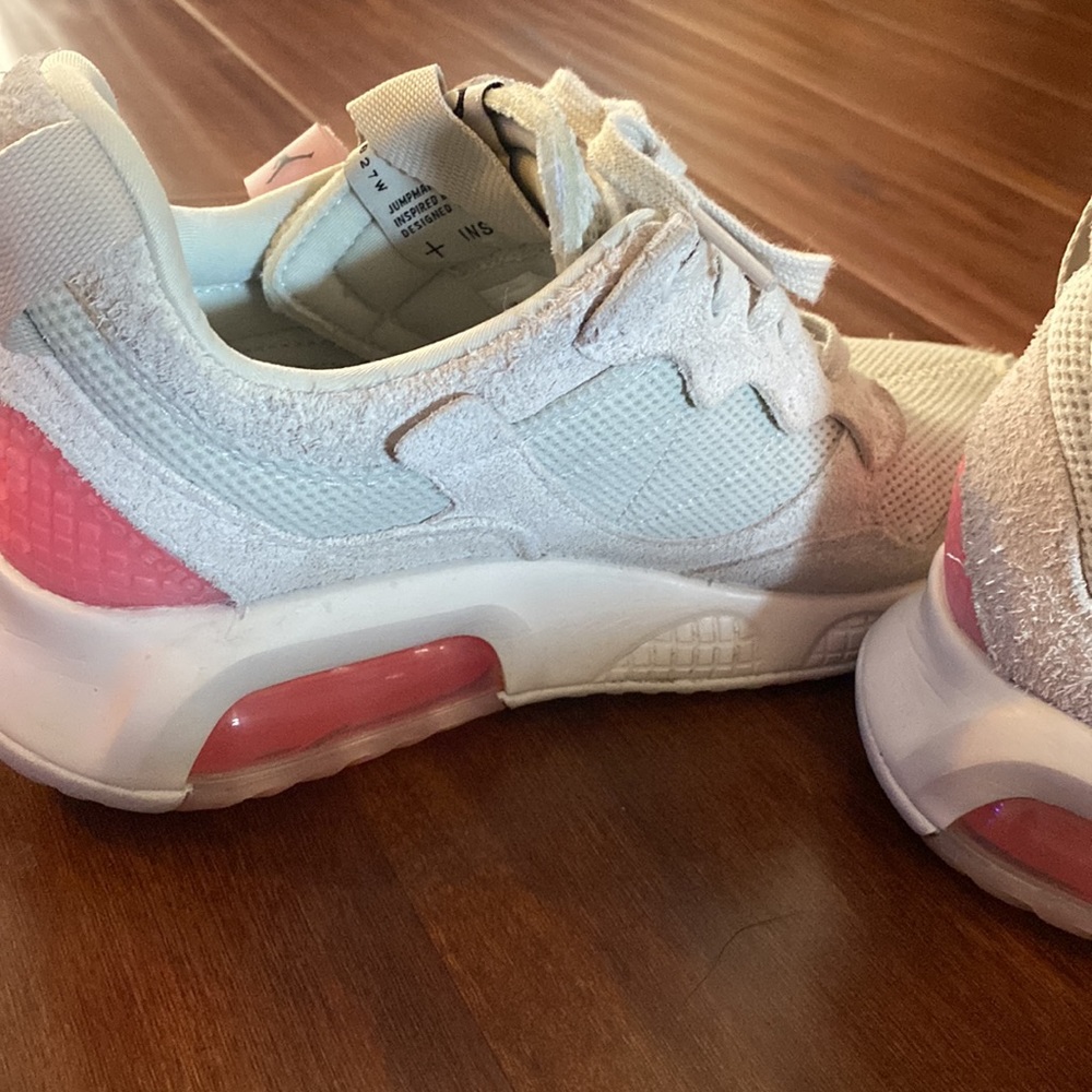 Jordan Ma2 light bone - Picture 2 of 8